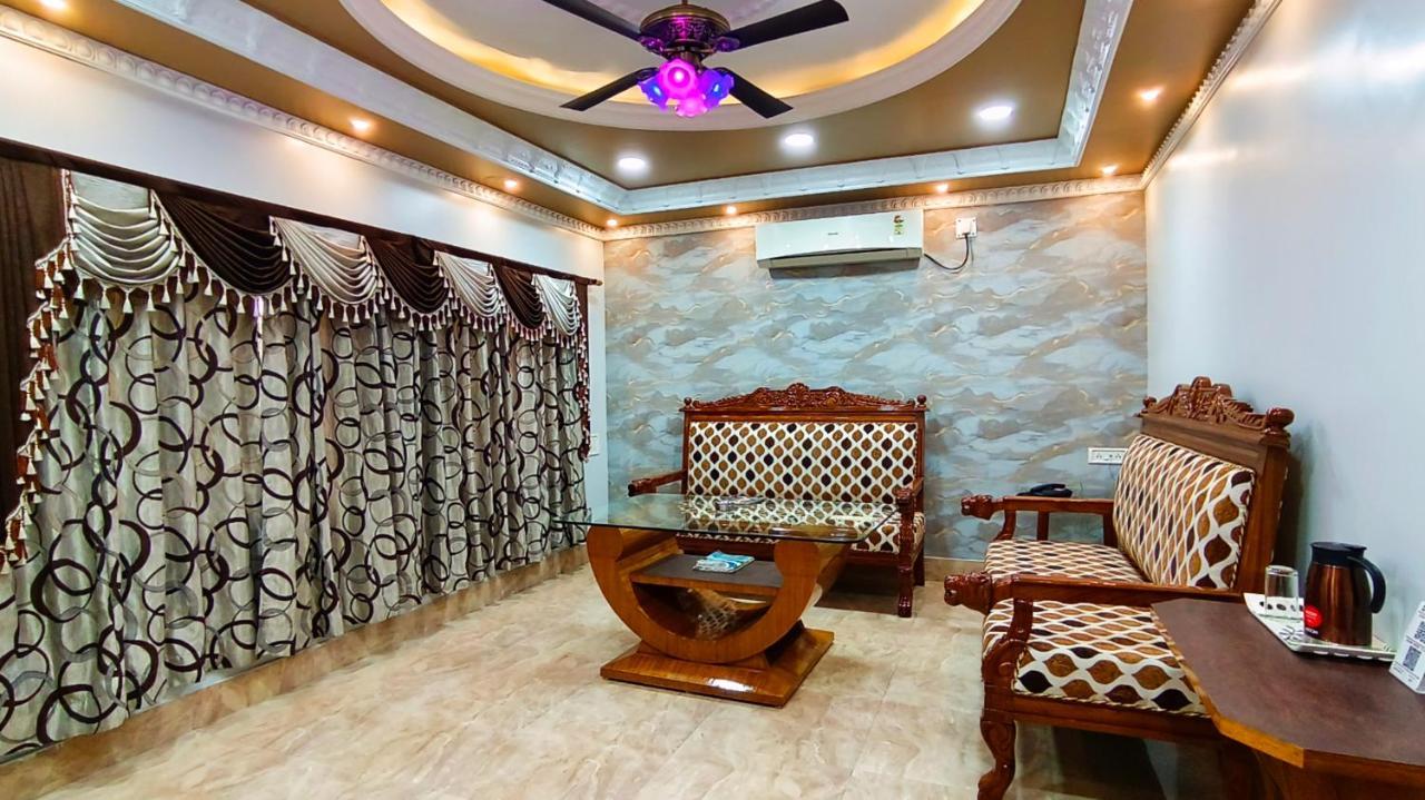 Hotel Samrat Baharampur Kültér fotó