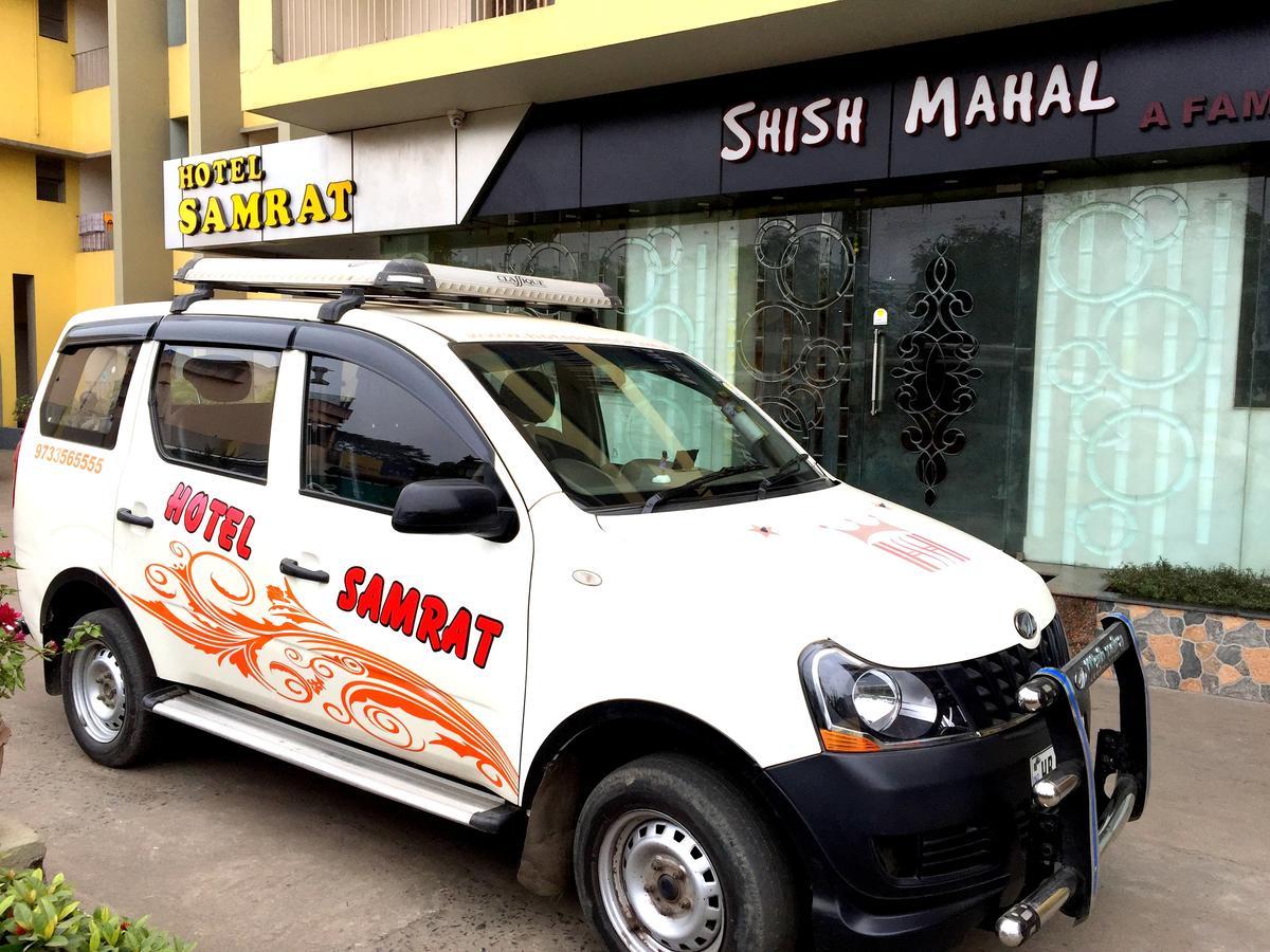 Hotel Samrat Baharampur Kültér fotó
